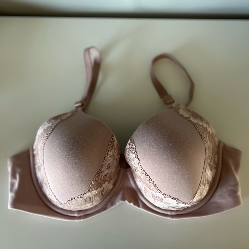 Some Embraceable Perfect Coverage Lace Bra 38C